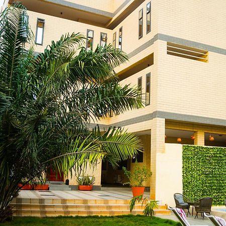 Mokaa Residence Hoteliere Λομέ Εξωτερικό φωτογραφία