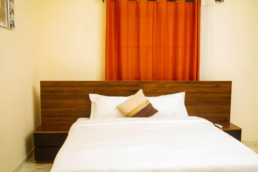 Mokaa Residence Hoteliere Λομέ Εξωτερικό φωτογραφία