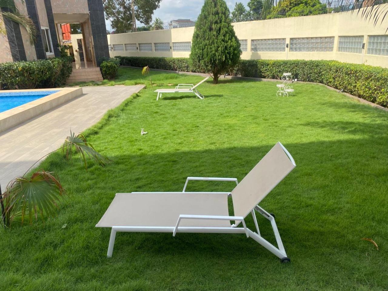 Mokaa Residence Hoteliere Λομέ Εξωτερικό φωτογραφία